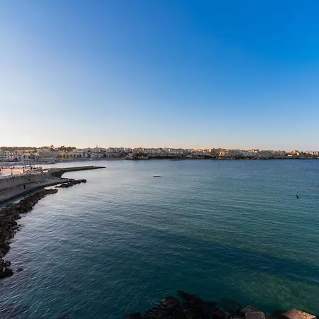 Casa Anthea A Holiday home Otranto